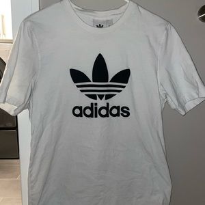 Adidas tshirt